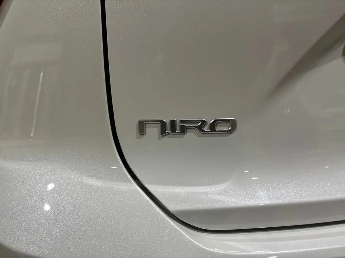 2022-kia-niro-16-gdi-139bhp-hev-132kwh-big-23