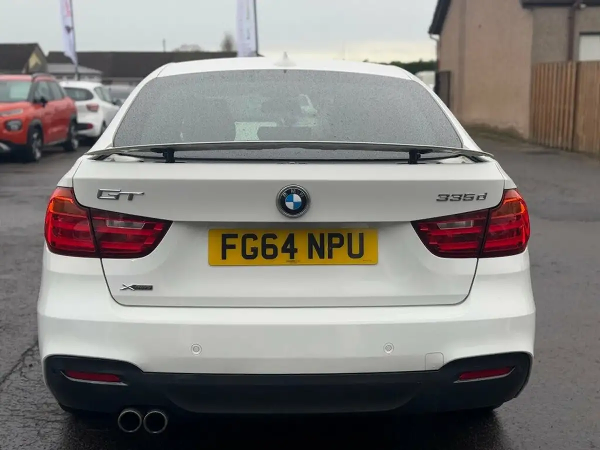 2014-bmw-3-series-30td-335d-xdrive-m-sport-gt-big-5