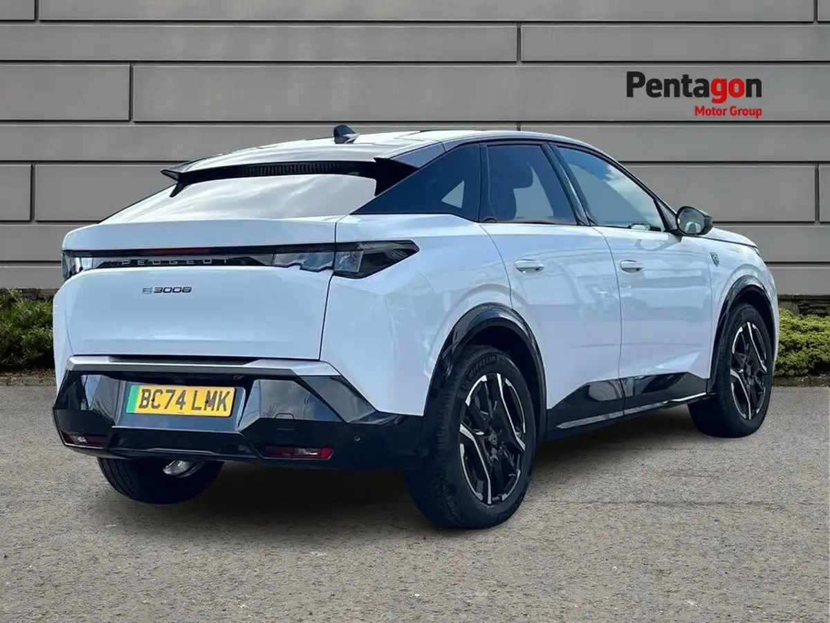 2025-peugeot-3008-suv-e-gt-big-3