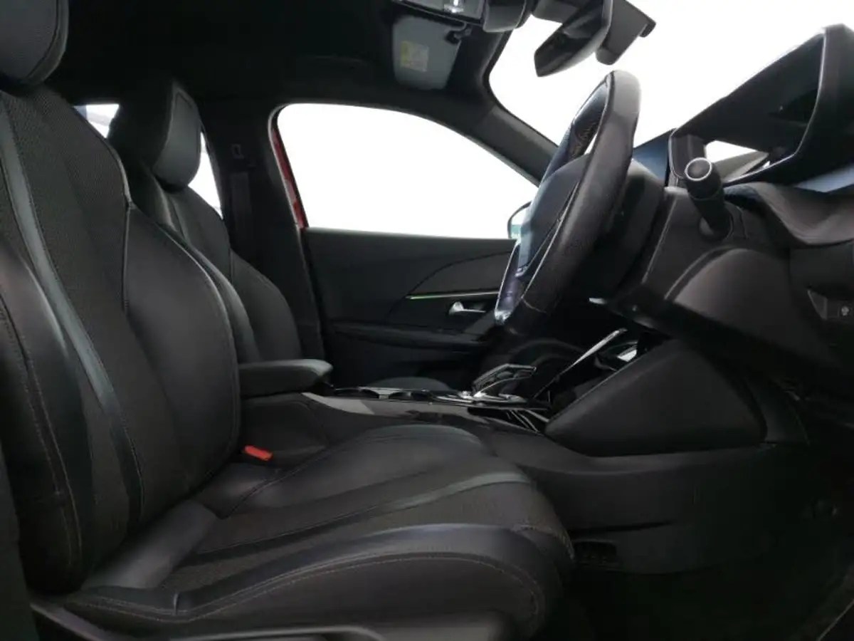 2020-peugeot-2008-suv-e-gt-big-10