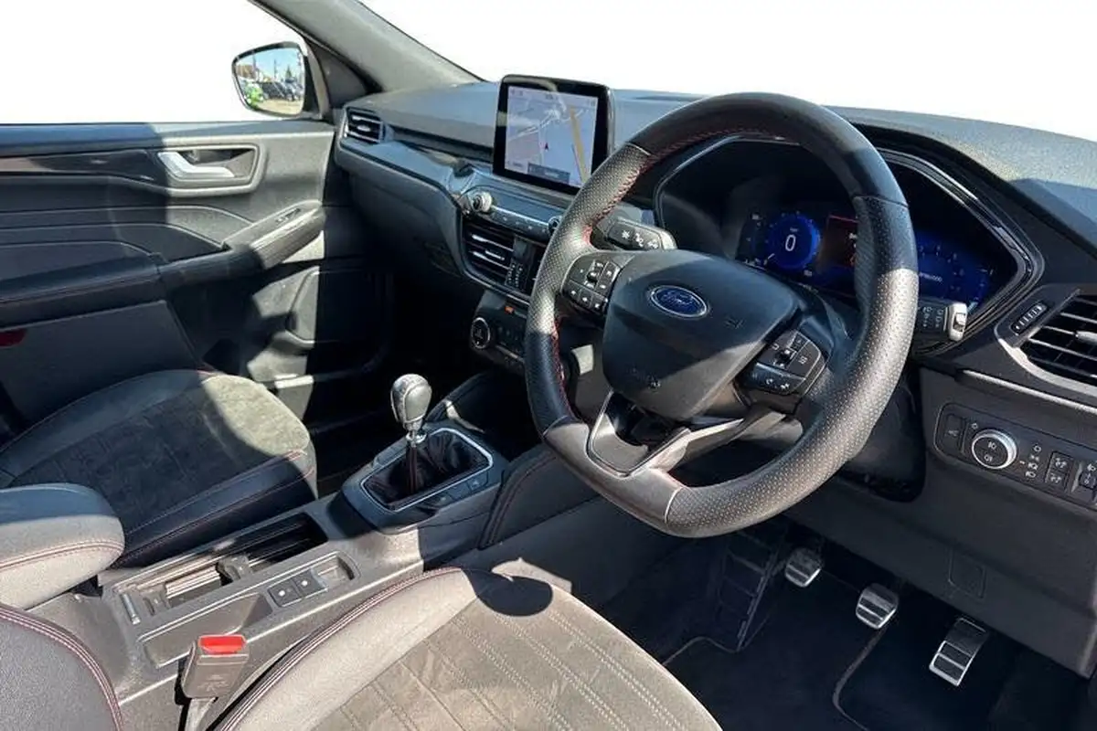 2021-ford-kuga-15t-st-line-edition-big-8
