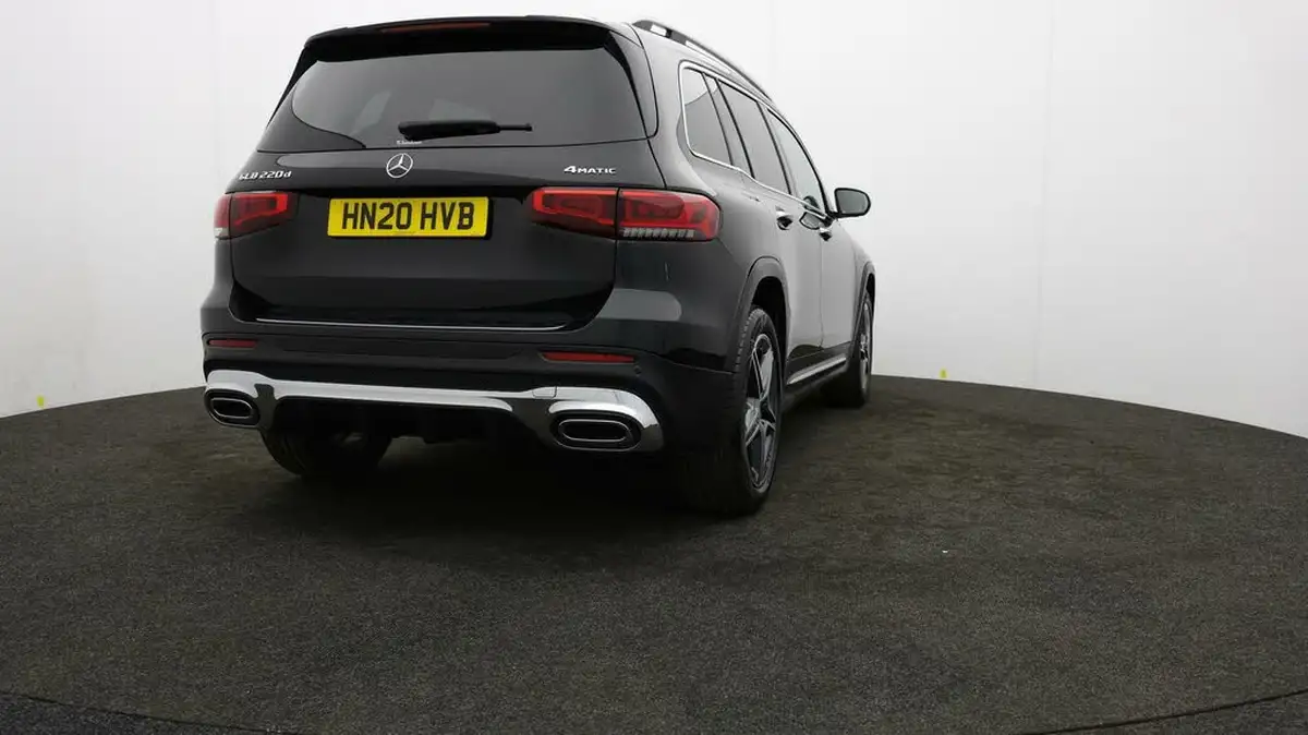 2020-mercedes-benz-glb-class-20d-glb220d-amg-line-premium-7-big-73