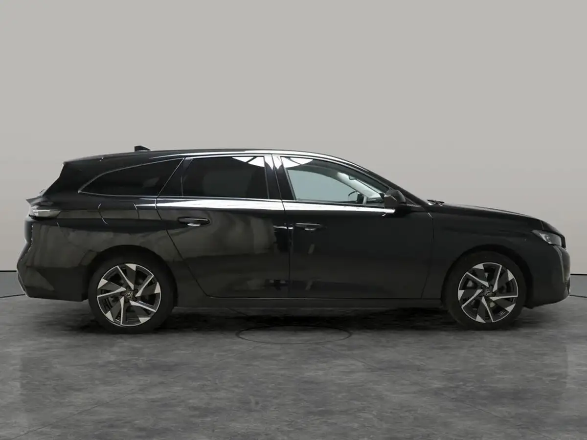 2023-peugeot-308-sw-12-puretech-allure-premium-130ps-big-8