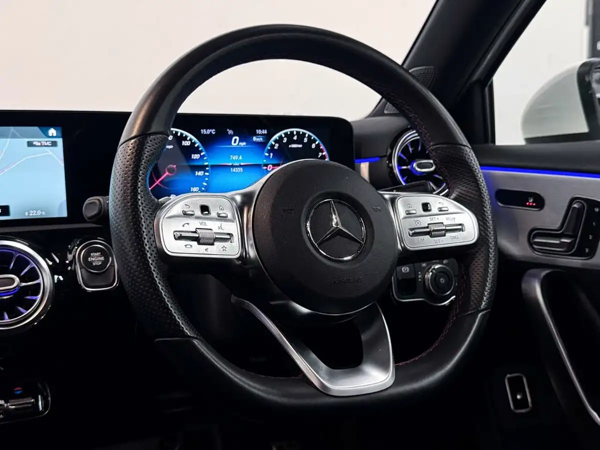 2020-mercedes-benz-a-class-13-a250e-amg-line-premium-plus-hatchback-5d-big-30