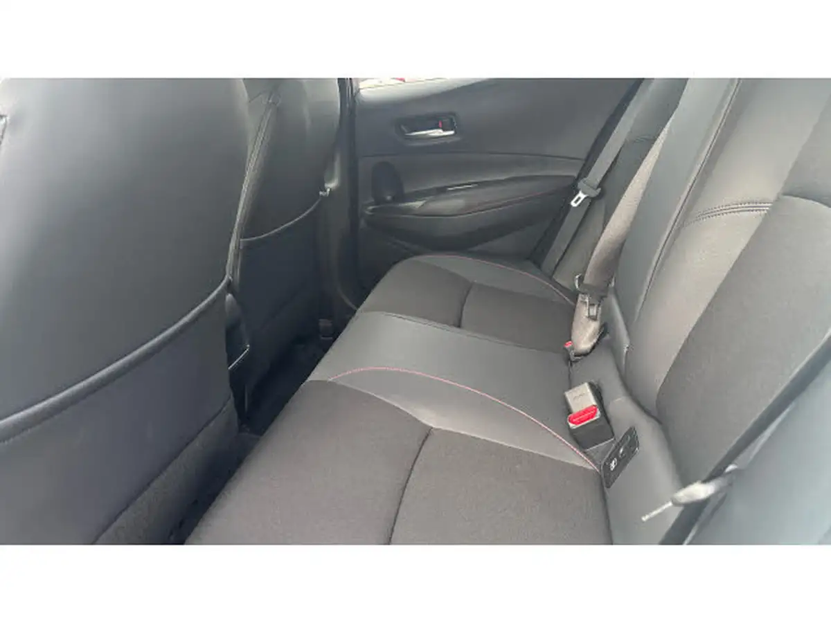 2023-toyota-corolla-18-vvt-i-gr-sport-138bhp-hatchback-big-12