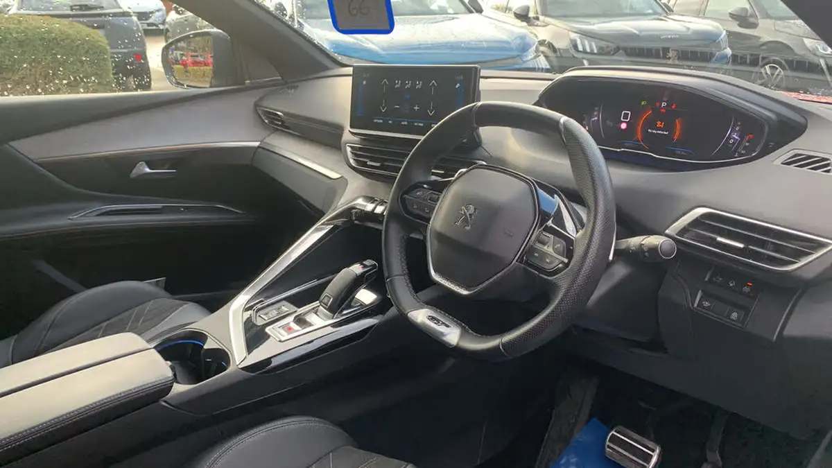 2022-peugeot-3008-suv-15-bluehdi-gt-premium-big-10
