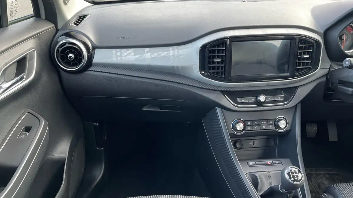2023-mg-mg3-15-vti-tech-exclusive-nav-big-11