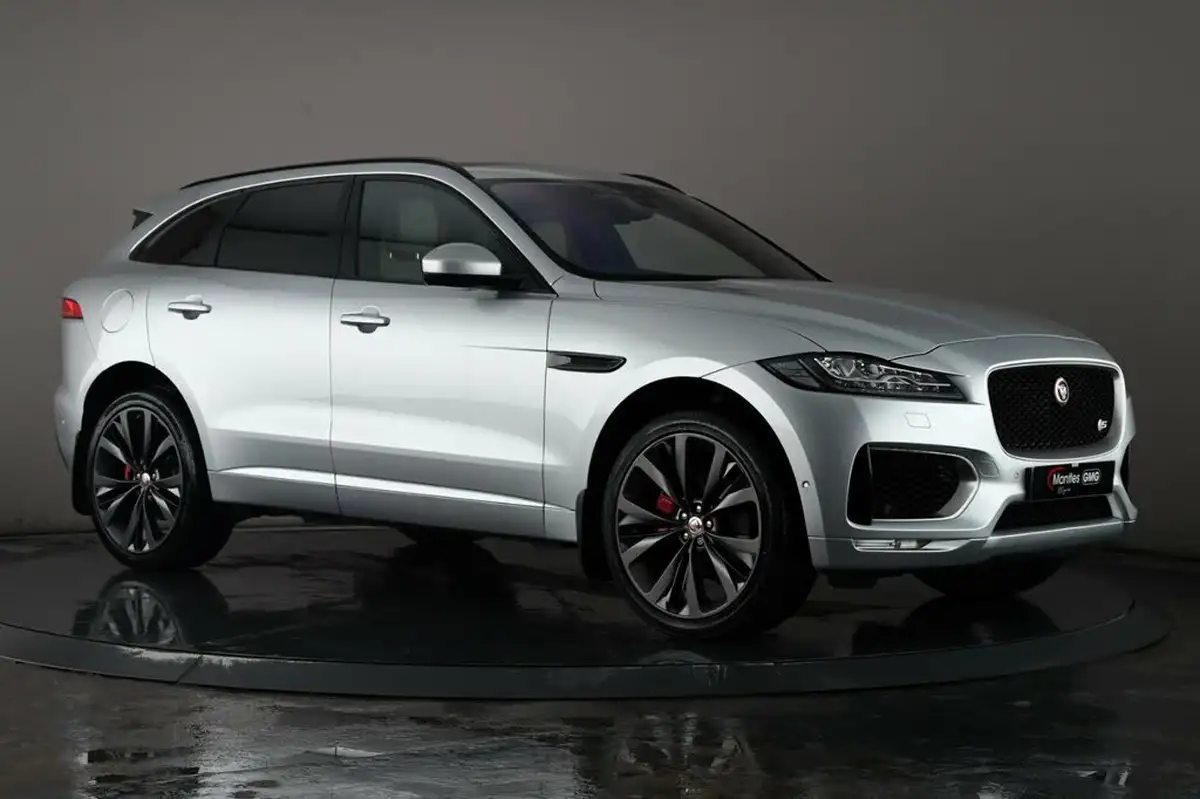 2016-jaguar-f-pace-30td-1st-edition-big-0