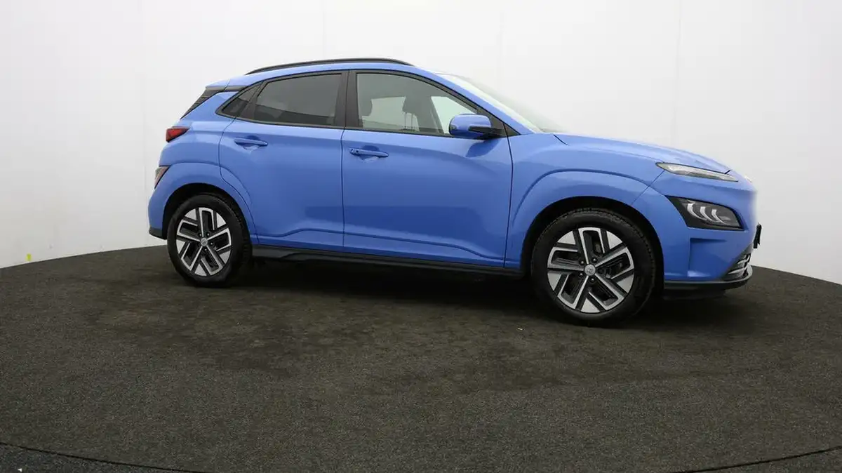 2022-hyundai-kona-e-premium-204ps-64kwh-7kw-obc-big-37