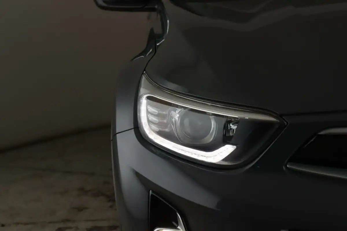 2020-kia-stonic-10-t-gdi-connect-dct-big-6
