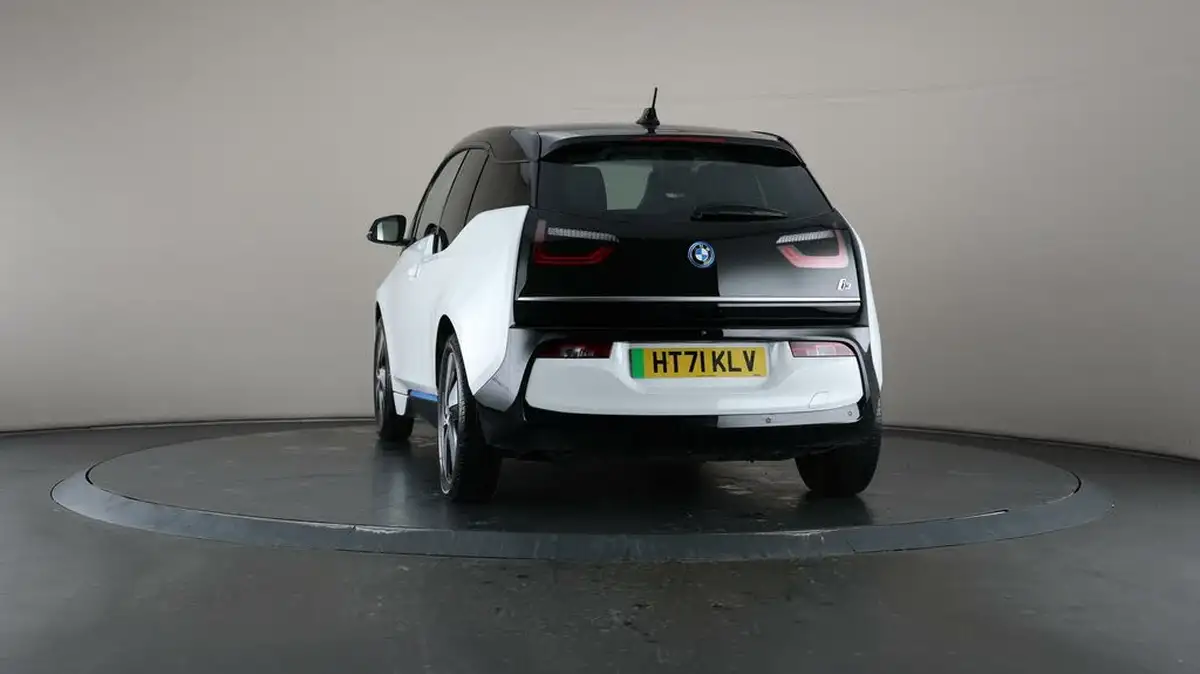 2022-bmw-i3-e-120-ah-big-37