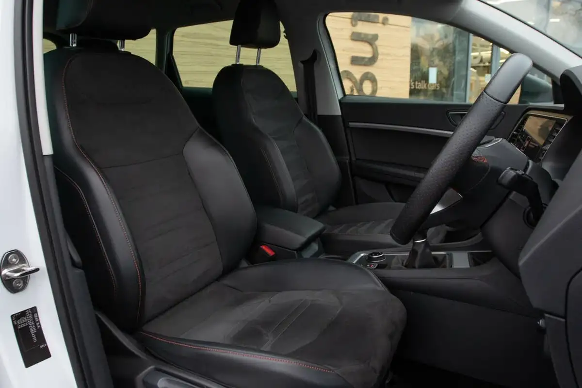 2021-seat-ateca-15-tsi-evo-fr-big-30