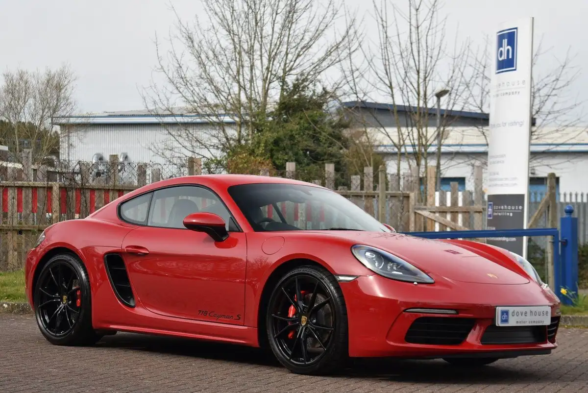 2016-porsche-cayman-718-25-s-pdk-big-11