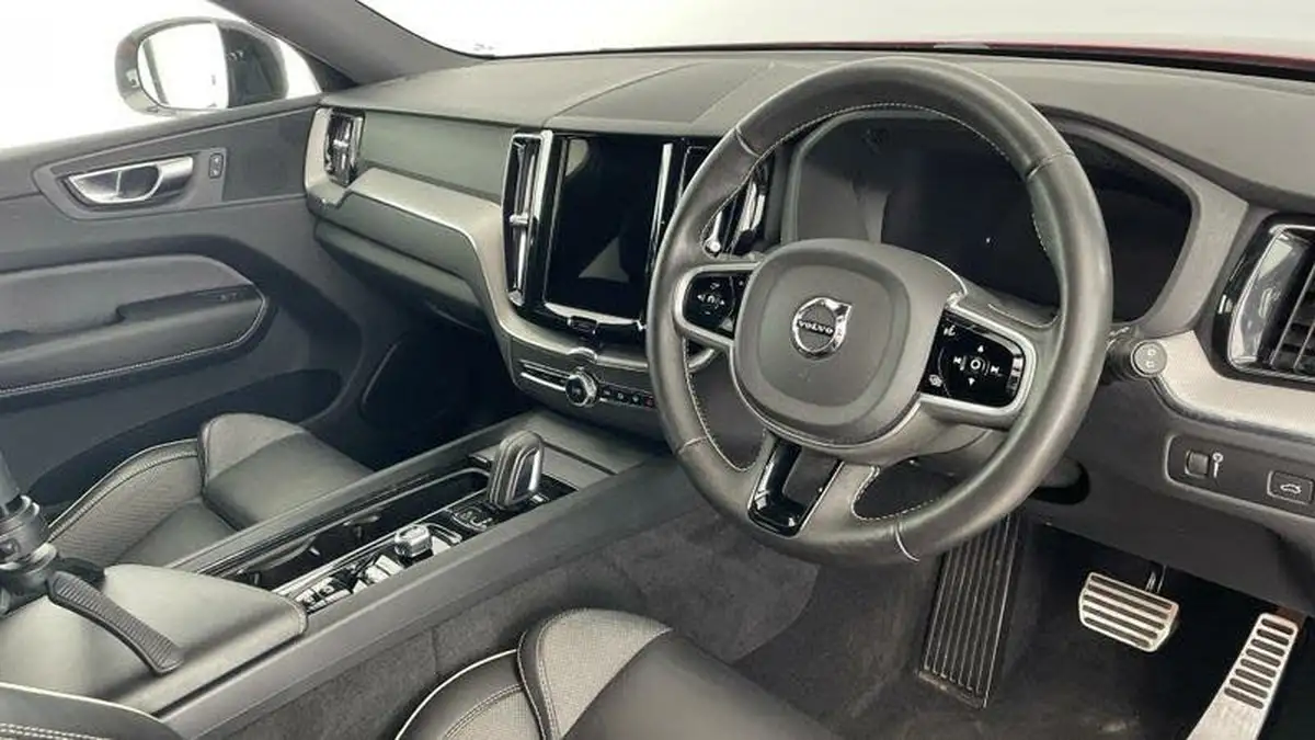 2021-volvo-xc60-20td-b4-r-design-awd-big-5