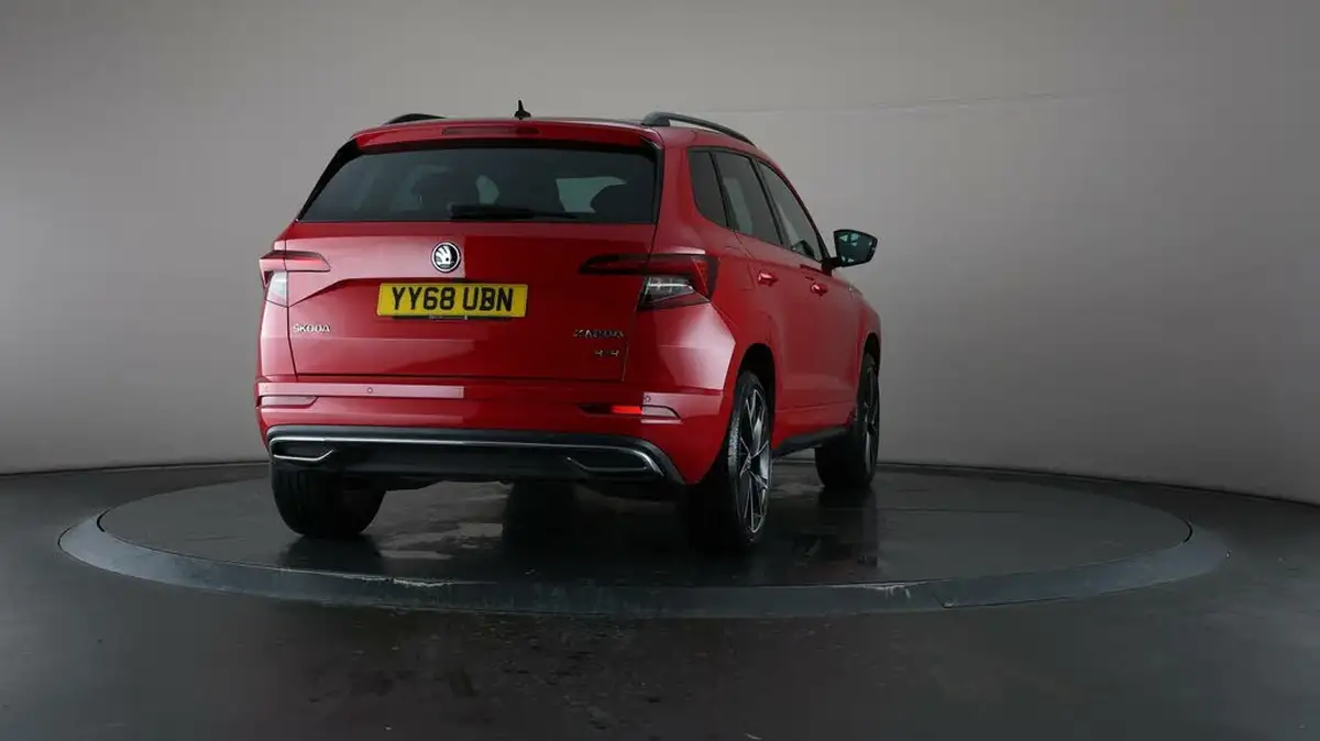 2018-skoda-karoq-20tdi-sportline-150ps-big-63