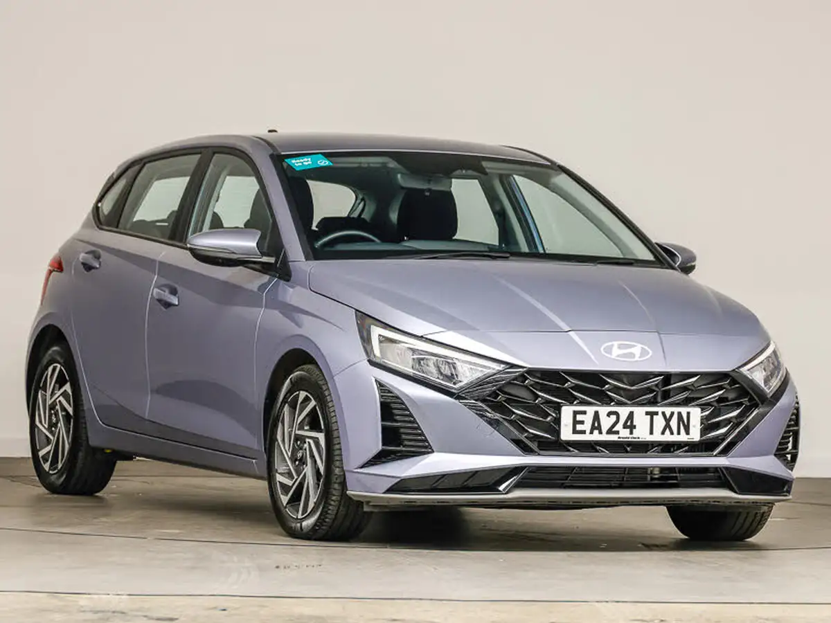 2024-hyundai-i20-10-t-gdi-advance-dct-big-0