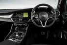 2019-alfa-romeo-giulia-20-veloce-small-5
