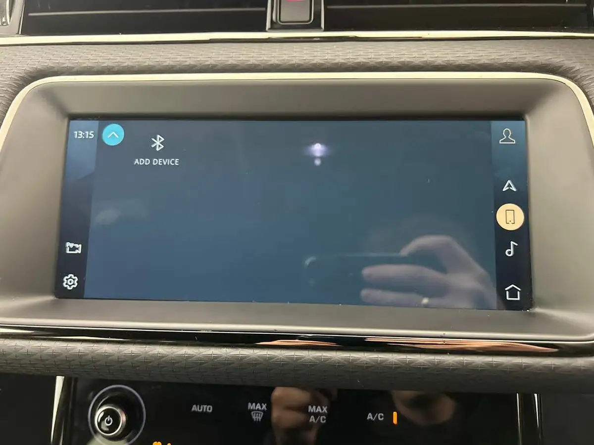 2021-land-rover-range-rover-evoque-15-p300e-r-dynamic-s-big-28