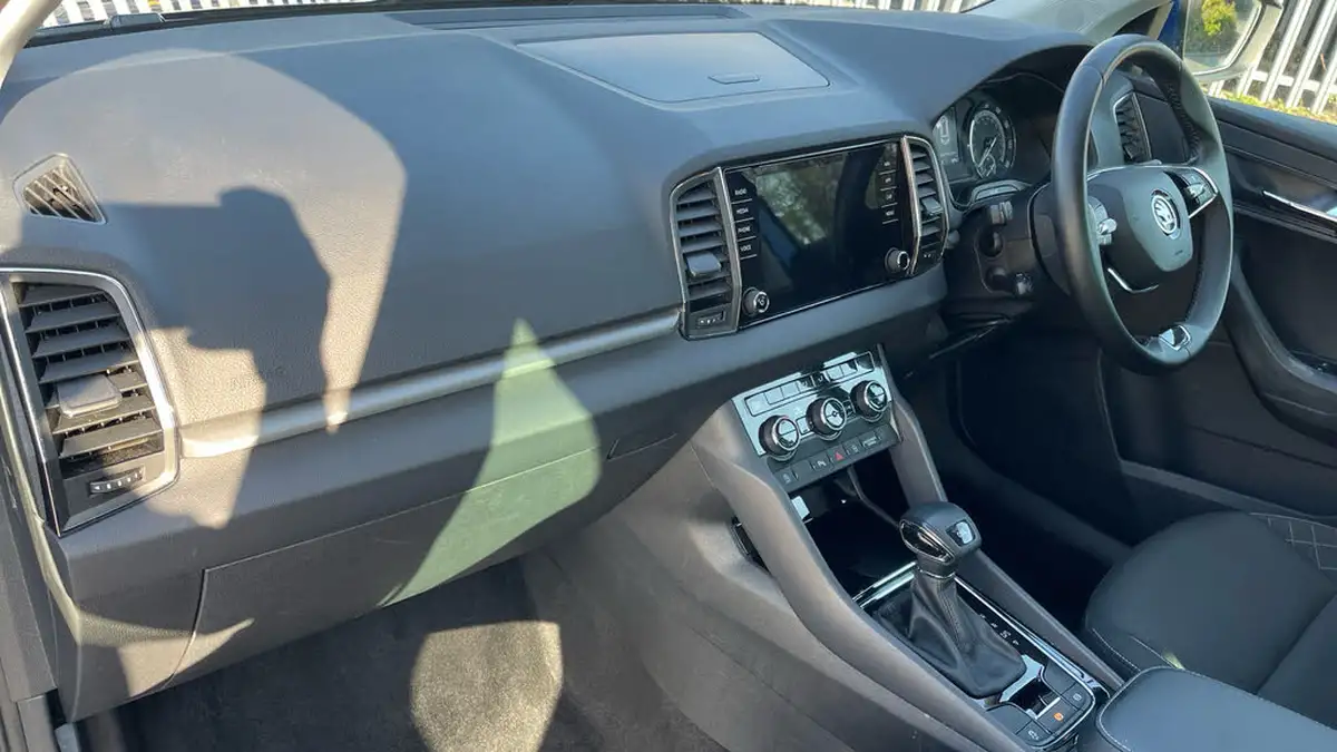 2021-skoda-karoq-15-tsi-se-technology-dsg-big-9