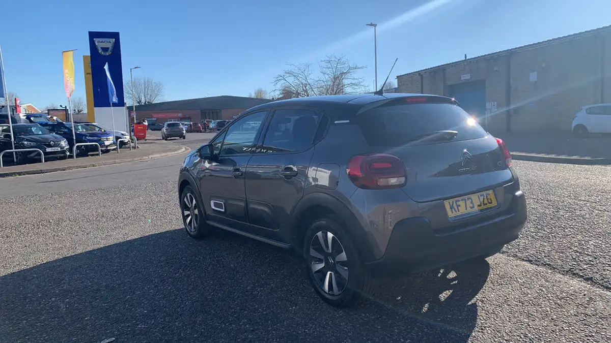 2024-citroen-c3-12-puretech-plus-83ps-big-4