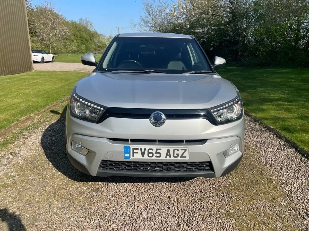 2015-kgm-ssangyong-tivoli-16td-elx-4x4-big-1