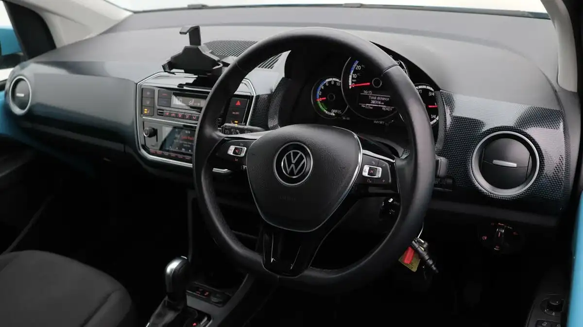 2022-volkswagen-up-e-e-up-big-9