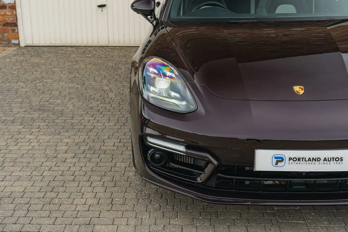 2022-porsche-panamera-30-4-e-hybrid-platinum-edition-sport-turismo-big-5
