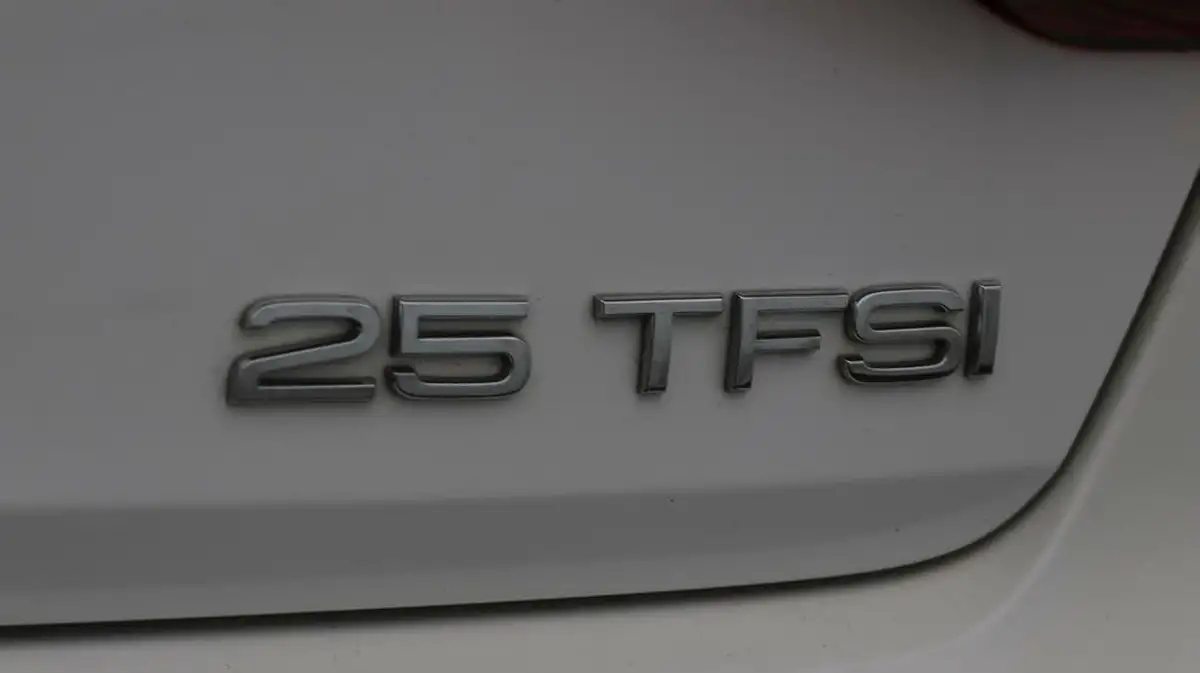 2022-audi-a1-10-25-tfsi-sport-big-21