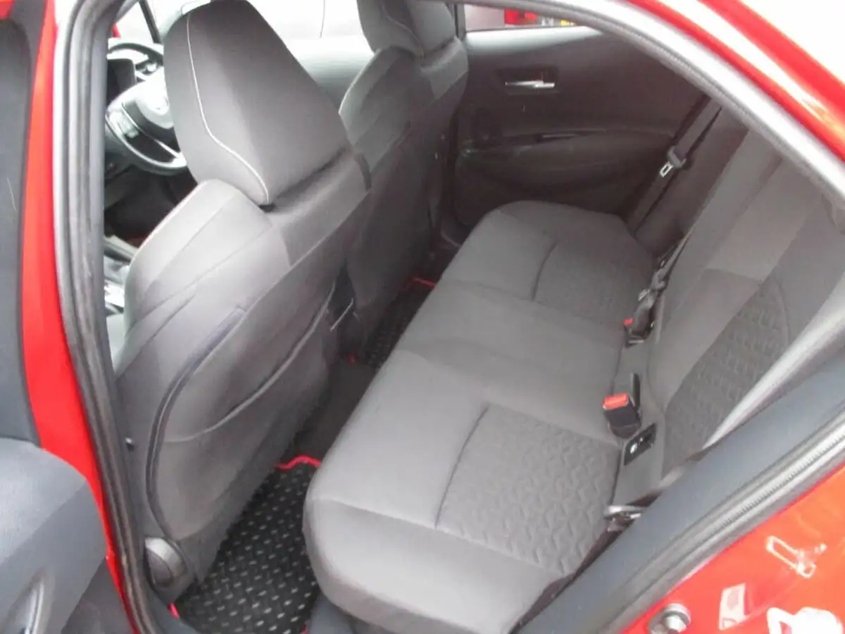 2019-toyota-corolla-18-vvt-i-design-trk-hatchback-5d-big-6