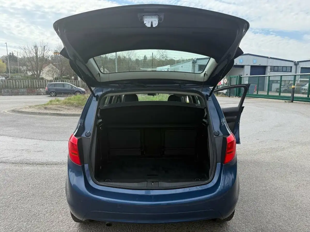 2017-vauxhall-meriva-14i-16v-turbo-club-120ps-auto-big-45