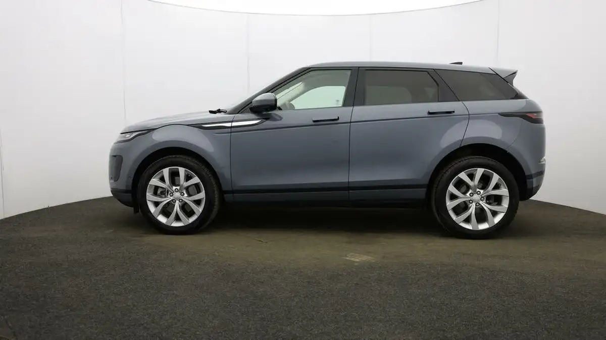 2021-land-rover-range-rover-evoque-20-d165-se-big-3
