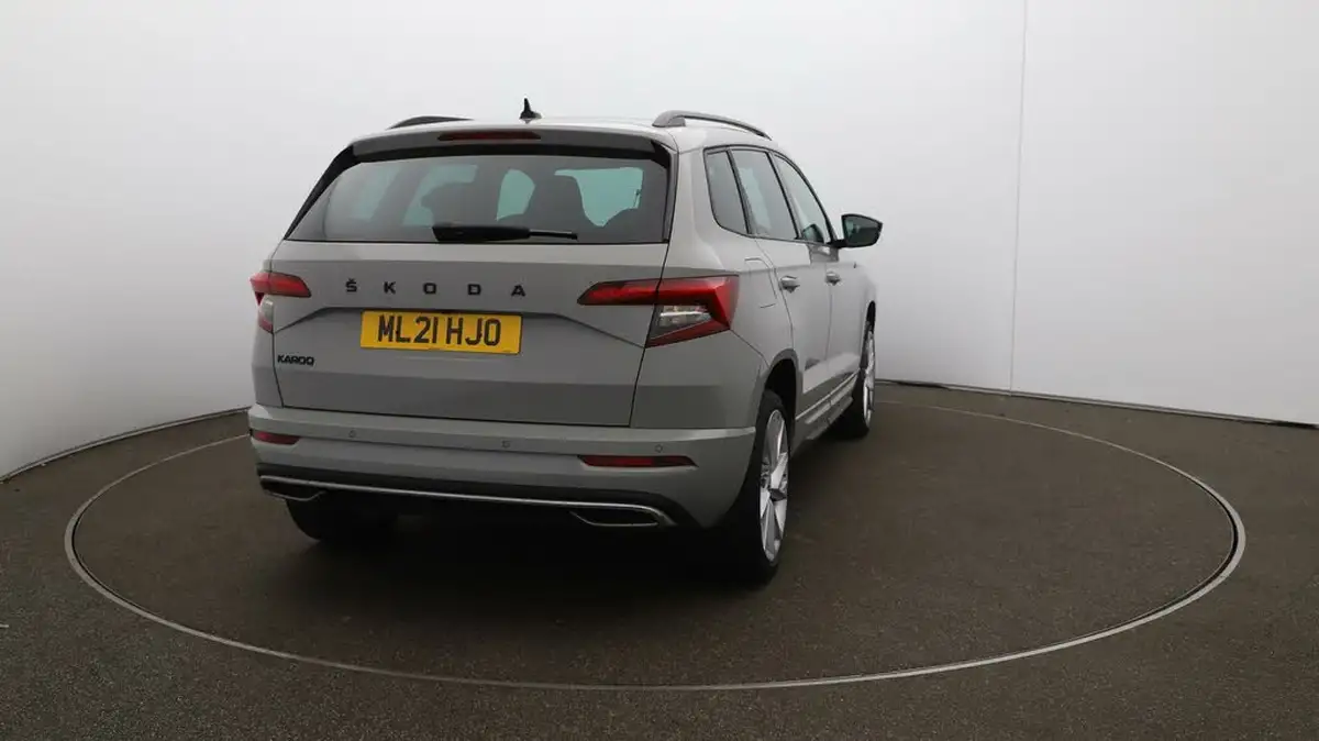 2021-skoda-karoq-15-tsi-sportline-dsg-big-51