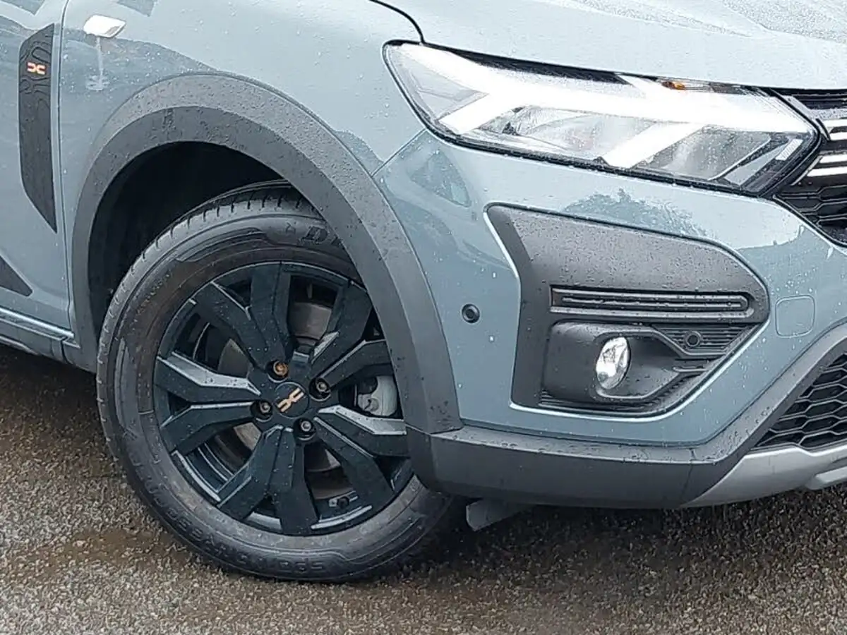 2024-dacia-jogger-16-tce-extreme-big-8