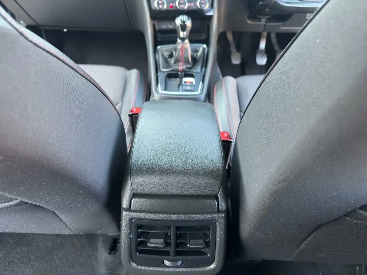 2017-seat-leon-18-tsi-fr-technology-hatchback-5d-big-51