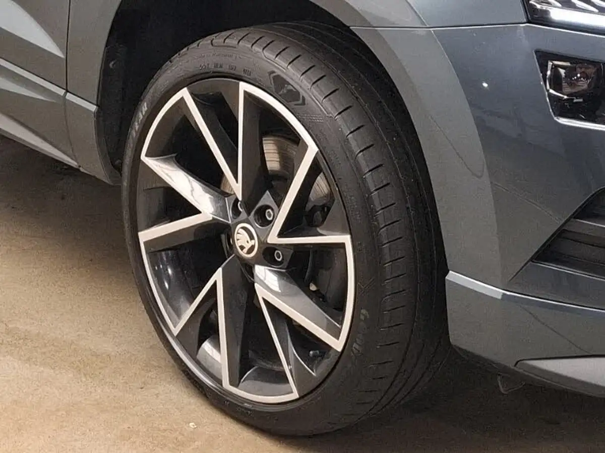 2020-skoda-karoq-15-tsi-sportline-dsg-big-8