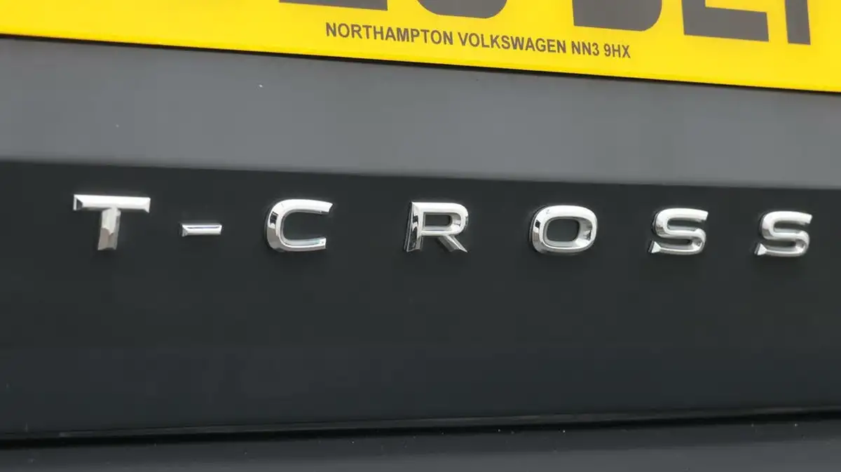 2020-volkswagen-t-cross-10-tsi-sel-115ps-big-21