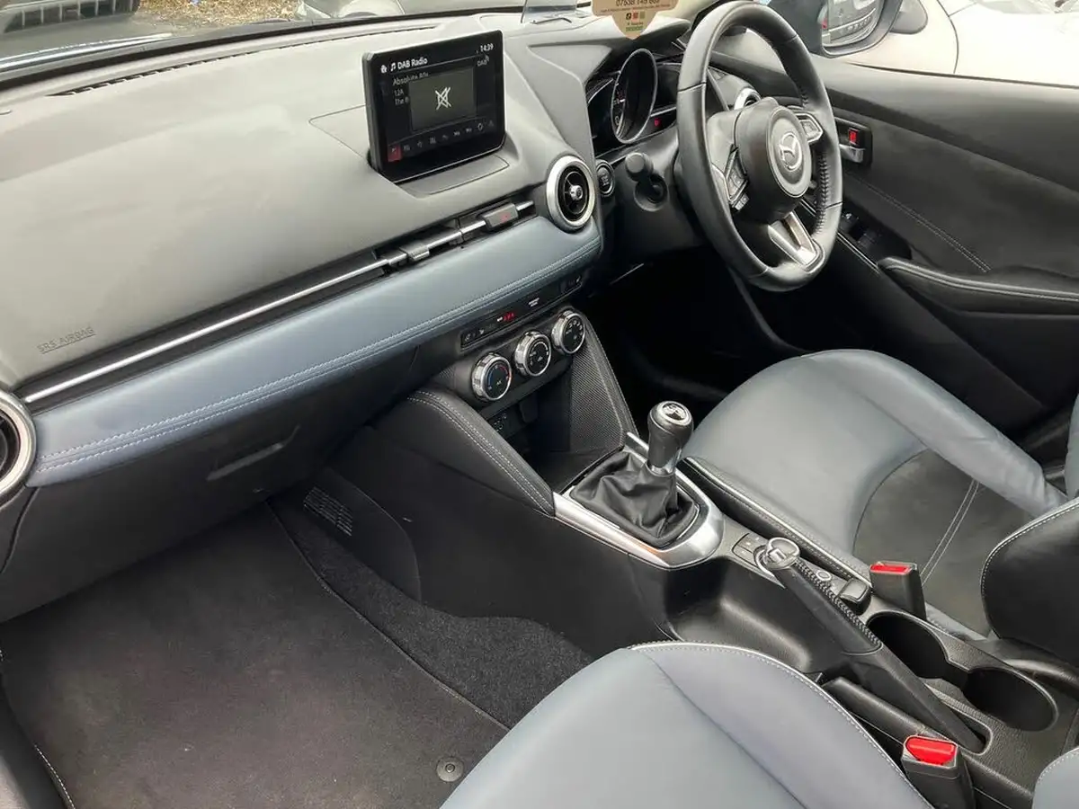 2022-mazda-mazda2-15-e-skyactiv-g-gt-sport-big-28