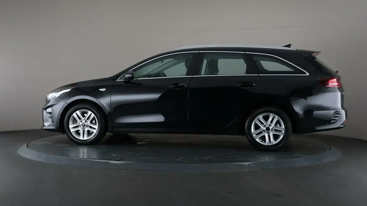 2021-kia-ceed-10-t-gdi-2-sportswagon-big-27