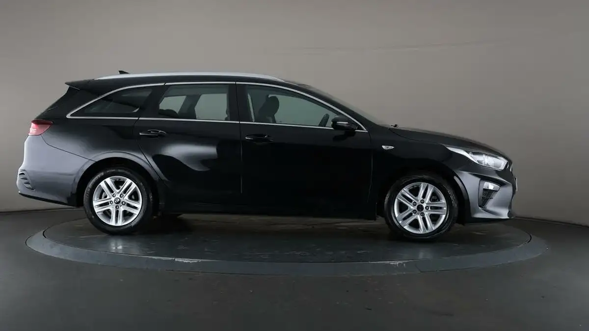 2021-kia-ceed-10-t-gdi-2-sportswagon-big-51