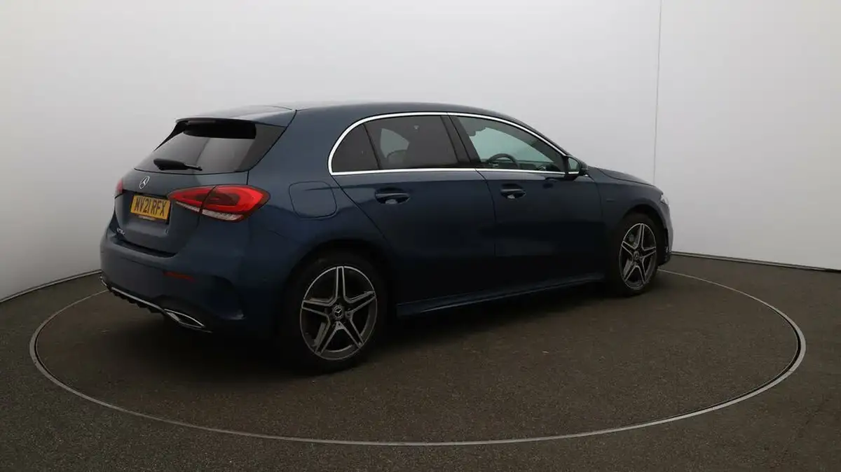2021-mercedes-benz-a-class-13-a250e-amg-line-executive-hatchback-5d-big-46