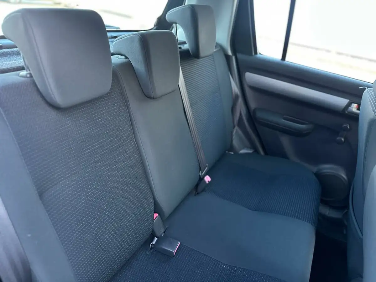 2008-suzuki-swift-15-glx-5d-big-30