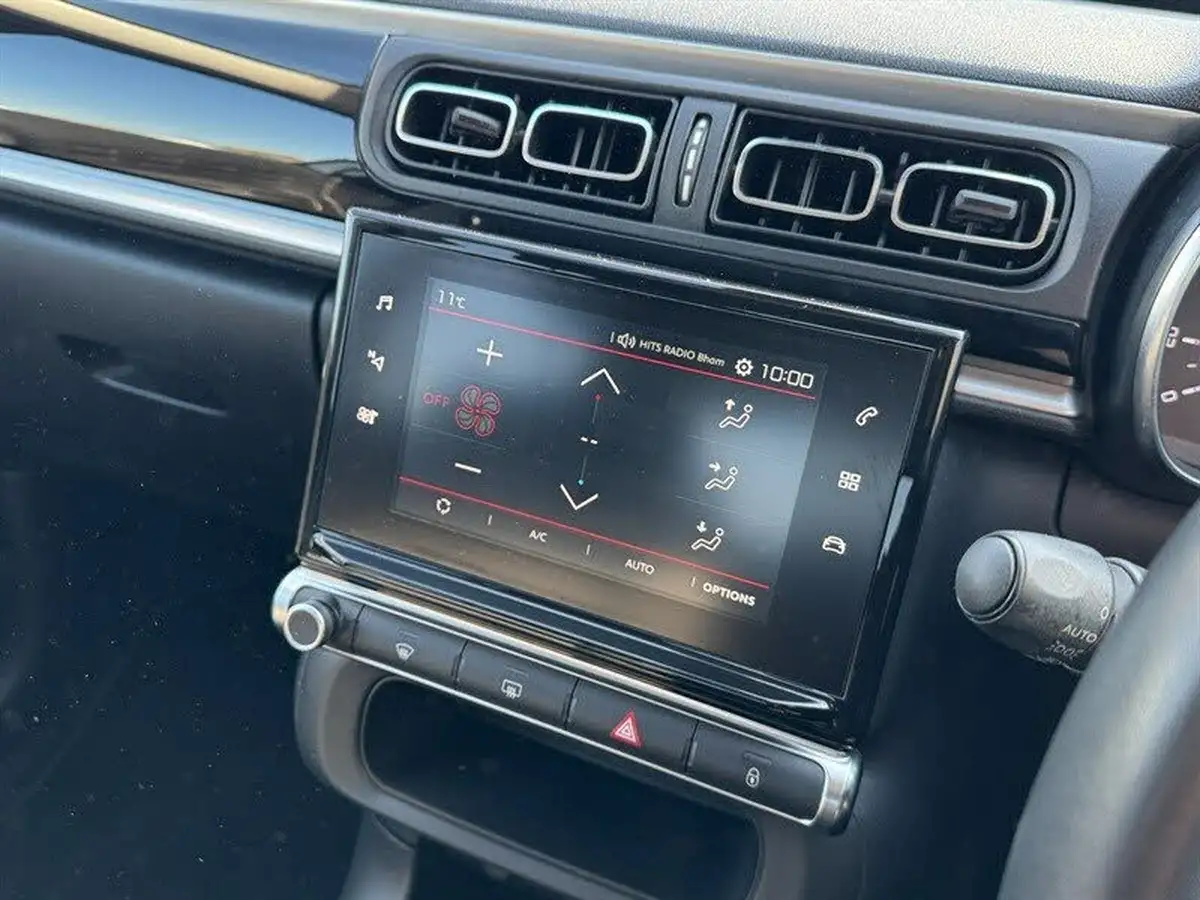 2017-citroen-c3-12-puretech-flair-82ps-big-17
