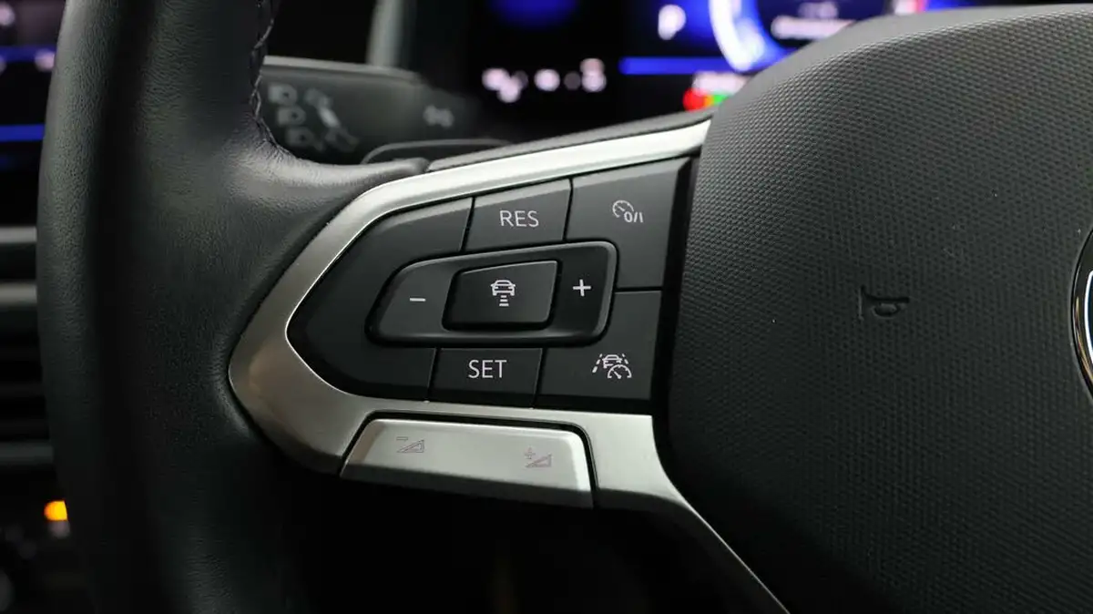 2022-volkswagen-polo-10-tsi-life-dsg-big-20