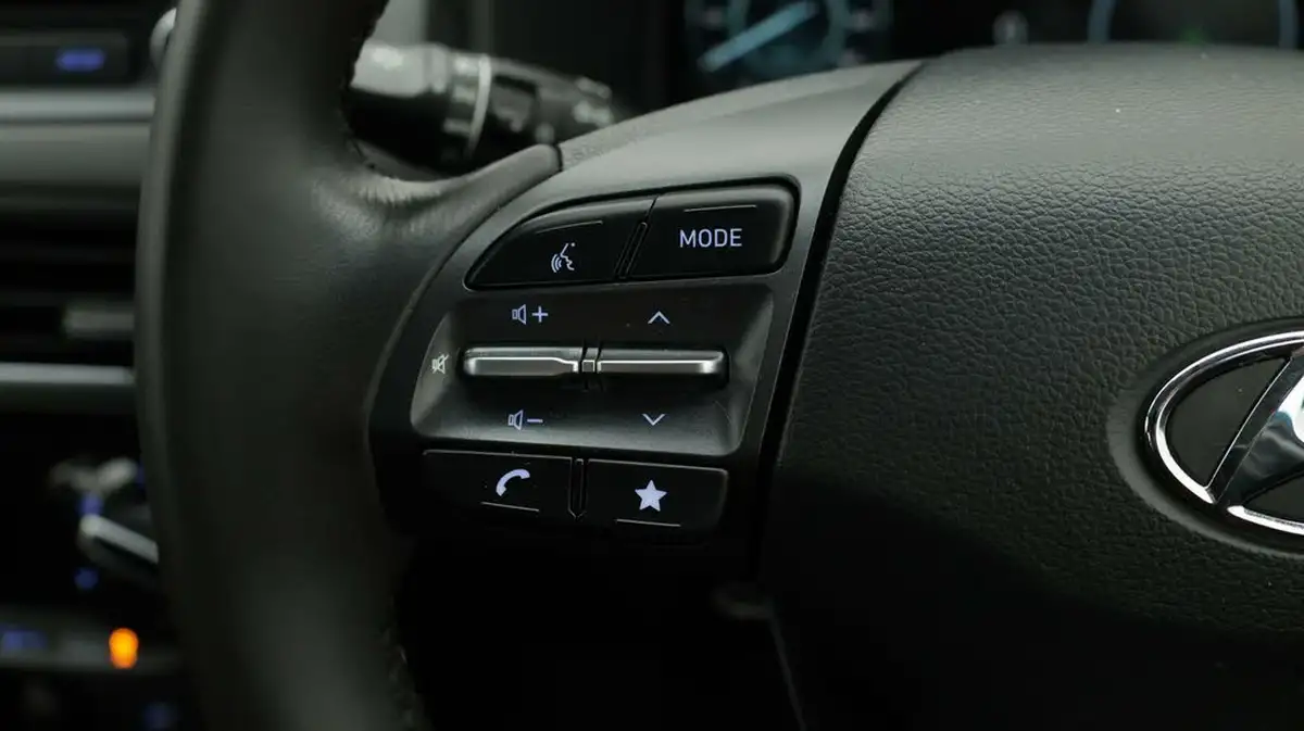 2022-hyundai-kona-10-t-gdi-se-connect-big-24