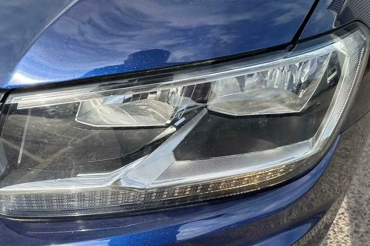 2017-volkswagen-tiguan-20tdi-se-navigation-150ps-ss-big-20