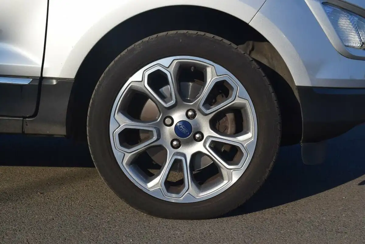 2019-ford-ecosport-10t-titanium-125ps-auto-big-6