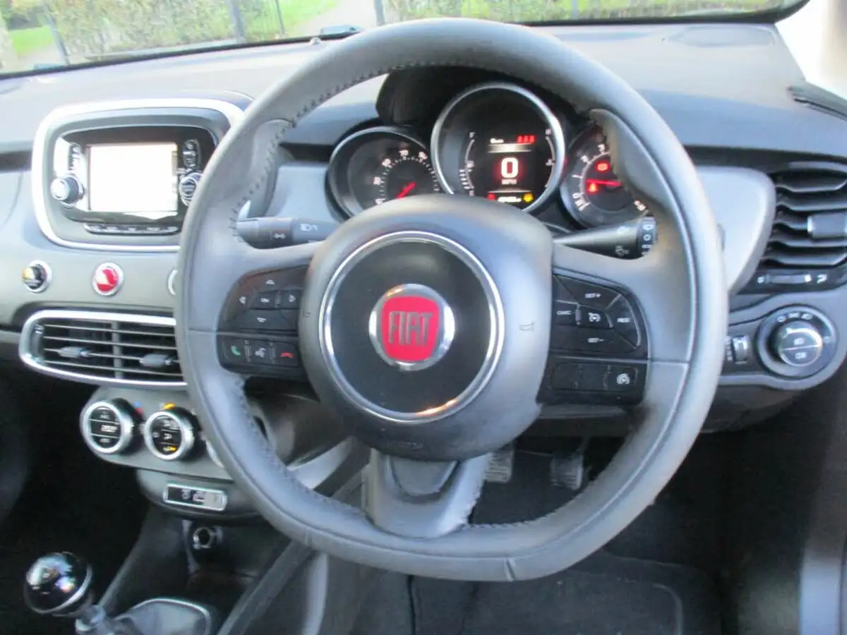 2017-fiat-500x-14-multiair-cross-140bhp-big-42