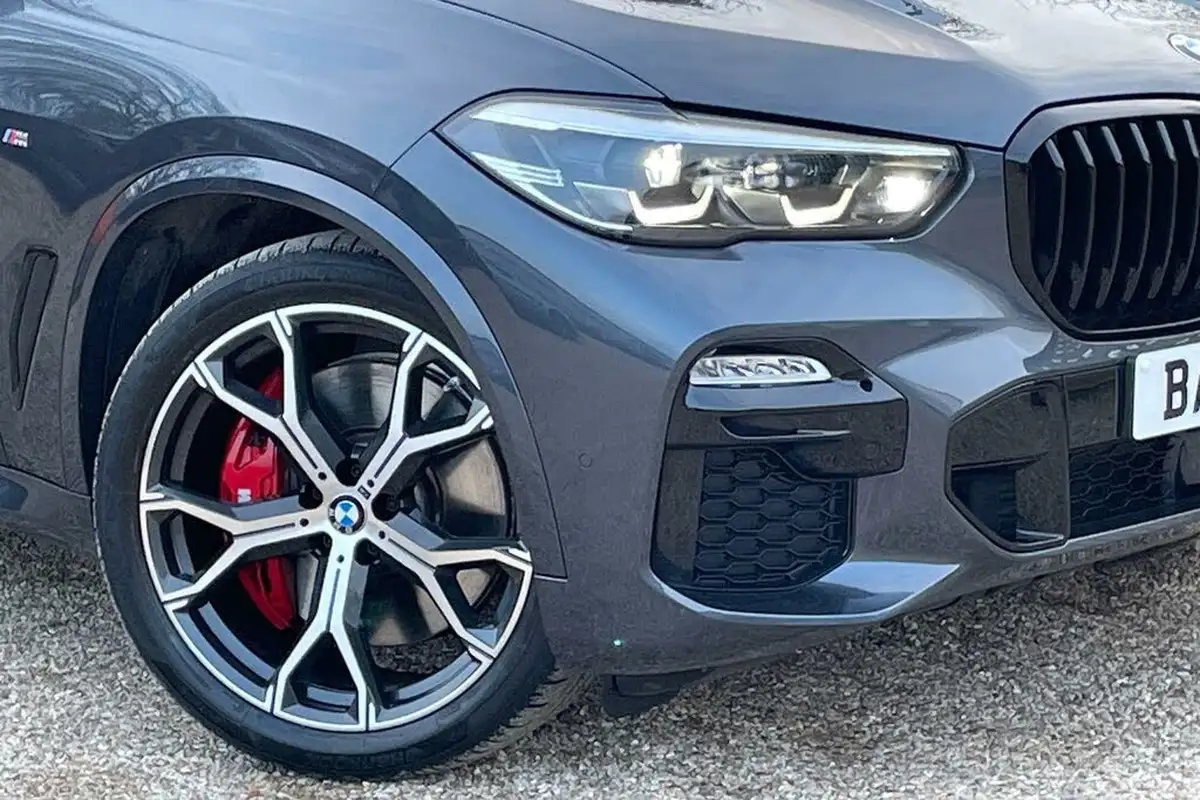 2021-bmw-x5-30-xdrive-45e-m-sport-big-5