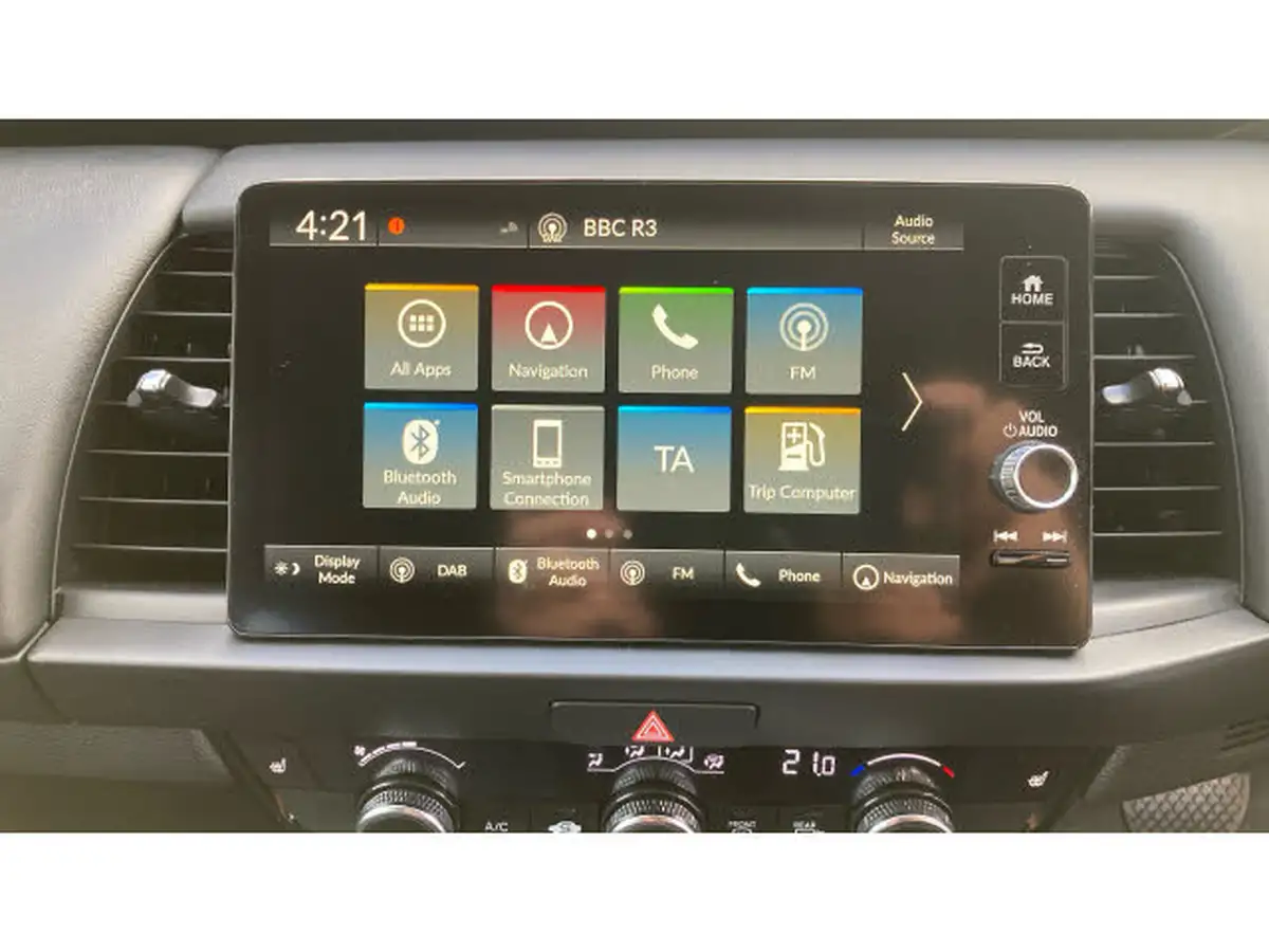2023-honda-jazz-15-i-mmd-advance-big-19