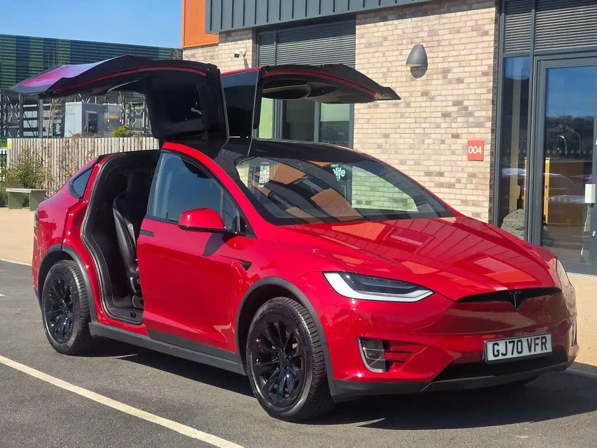 2020-tesla-model-x-e-long-range-big-2